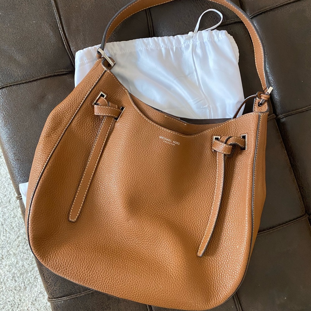 Michael Kors Tan Shoulder Bag
